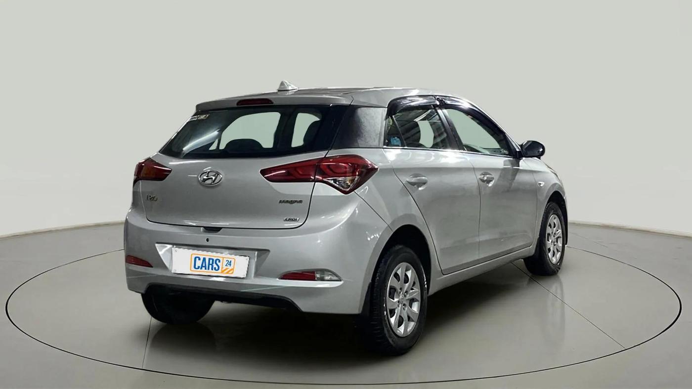2014 Hyundai Elite i20 MAGNA 1.4 CRDI, Diesel, Manual, 75,568 km, Right Back Diagonal