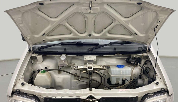 2020 Maruti Eeco 7 STR, Petrol, Manual, 27,260 km, Open Bonet