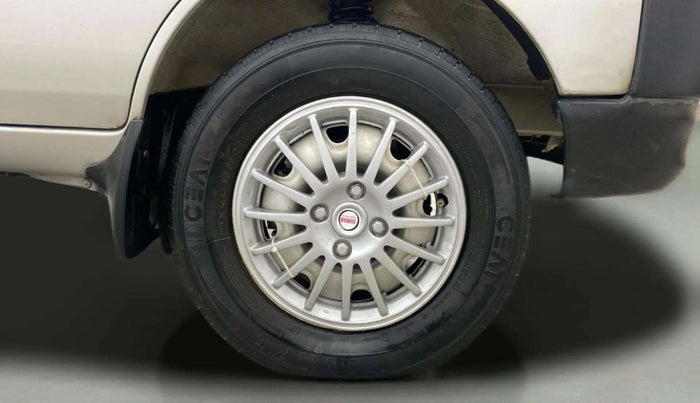 2020 Maruti Eeco 7 STR, Petrol, Manual, 27,260 km, Right Front Wheel