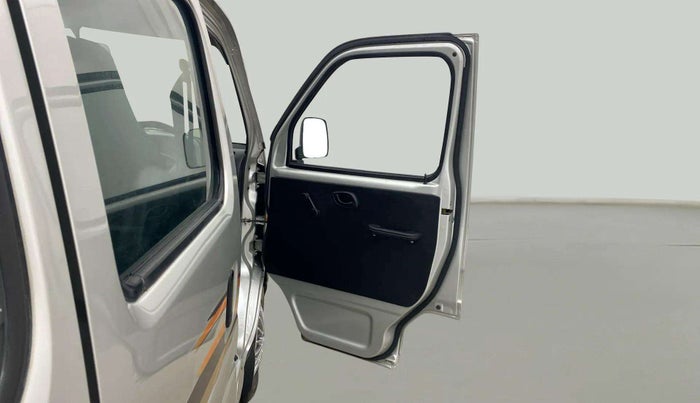 2020 Maruti Eeco 7 STR, Petrol, Manual, 27,260 km, RHS Front Door