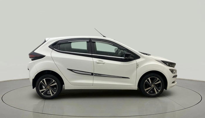 2020 Tata ALTROZ XZ PETROL, Petrol, Manual, 53,913 km, Right Side View