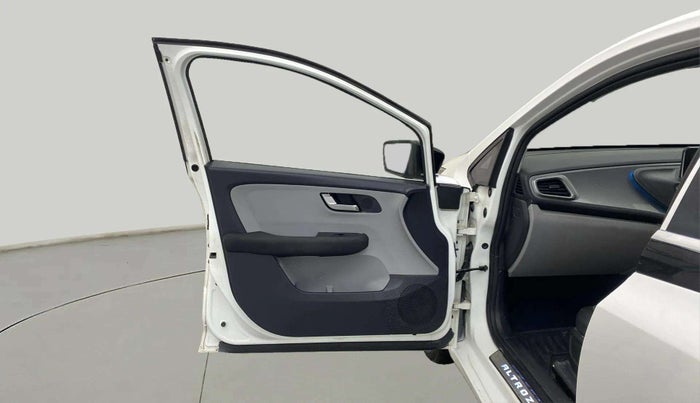 2020 Tata ALTROZ XZ PETROL, Petrol, Manual, 53,913 km, LHS Front Door