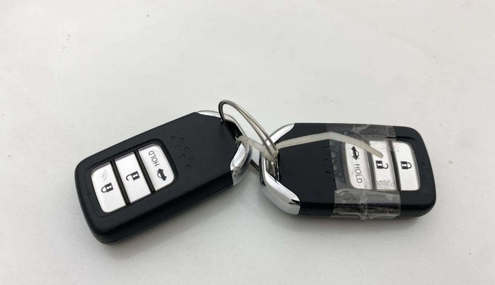 2019 Honda Amaze 1.2L I-VTEC VX CVT, Petrol, Automatic, 24,800 km, Key Close Up