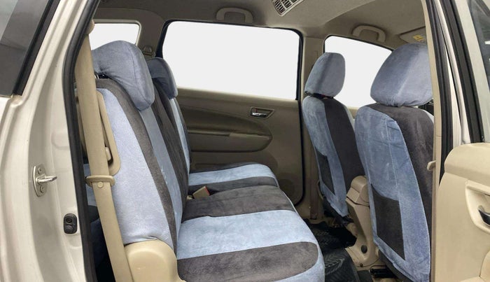 2017 Maruti Ertiga VXI, Petrol, Manual, 78,806 km, Right Side Rear Door Cabin