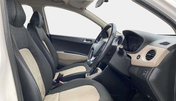 2015 Hyundai Grand i10 ASTA AT 1.2 KAPPA VTVT, Petrol, Automatic, 74,319 km, Right Side Front Door Cabin