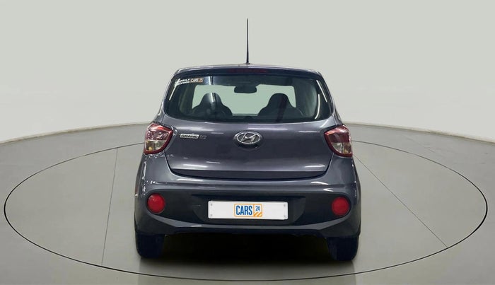 2018 Hyundai Grand i10 SPORTZ 1.2 KAPPA VTVT, Petrol, Manual, 10,227 km, Back/Rear