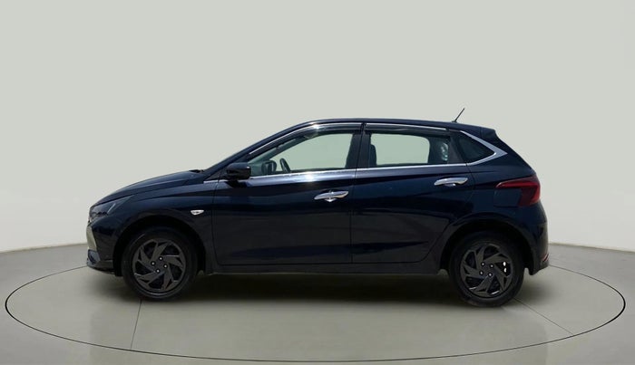 2023 Hyundai NEW I20 MAGNA 1.2 MT, Petrol, Manual, 18,642 km, Left Side
