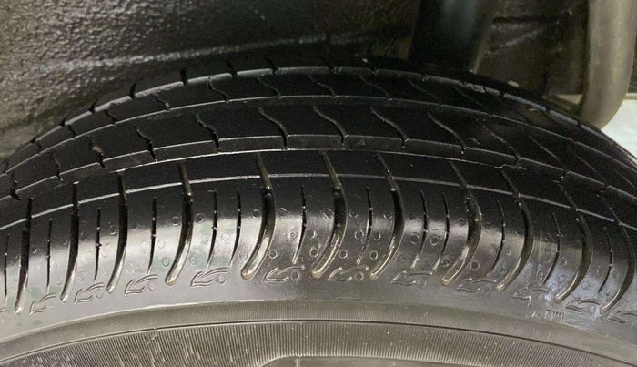 2023 Maruti S PRESSO VXI+, Petrol, Manual, 14,804 km, Left Rear Tyre Tread