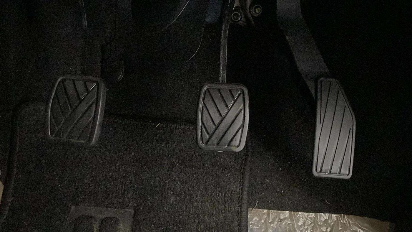 2023 Maruti S PRESSO VXI+, Petrol, Manual, 14,804 km, Pedals