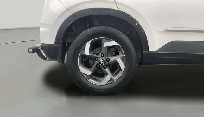 2020 Hyundai VENUE SX PLUS 1.0 TURBO DCT, Petrol, Automatic, 76,945 km, Right Rear Wheel