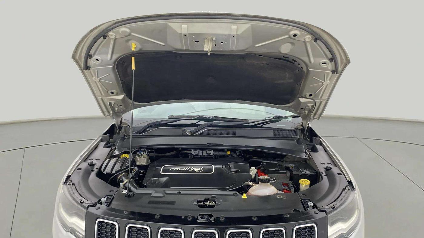 2018 Jeep Compass LIMITED 2.0 DIESEL 4X4, Diesel, Manual, 1,00,217 km, Open Bonet
