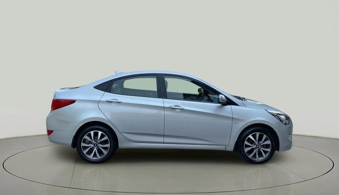 2016 Hyundai Verna 1.6 VTVT SX, Petrol, Manual, 52,054 km, Right Side View