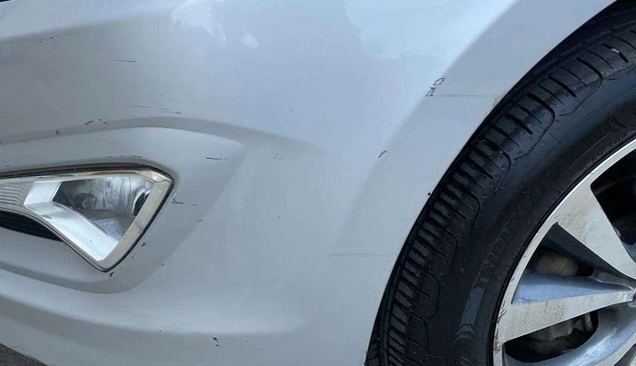 2016 Hyundai Verna 1.6 VTVT SX, Petrol, Manual, 52,054 km, Front bumper - Minor scratches
