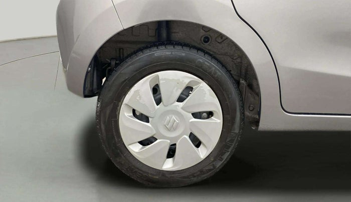 2016 Maruti Celerio VXI CNG, CNG, Manual, 57,305 km, Right Rear Wheel