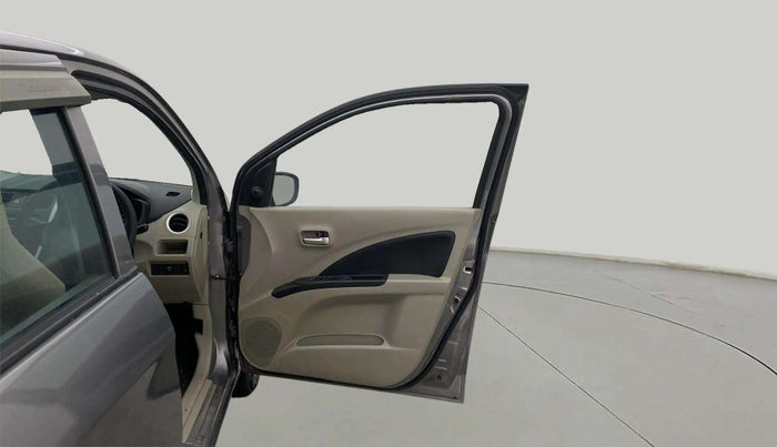 2016 Maruti Celerio VXI CNG, CNG, Manual, 57,305 km, RHS Front Door