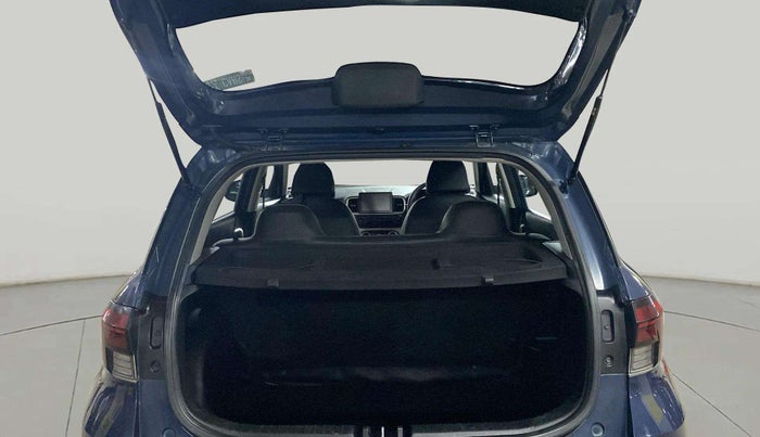 2022 Hyundai VENUE S 1.2, Petrol, Manual, 21,886 km, Boot Inside