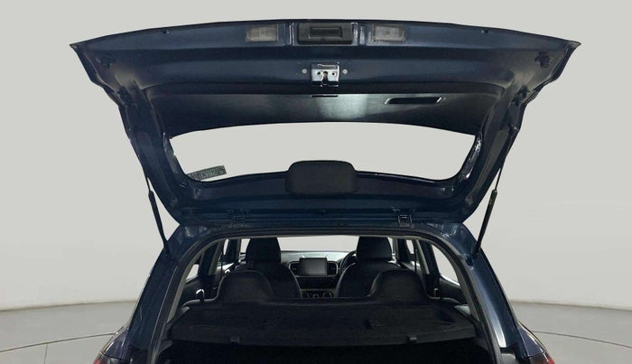 2022 Hyundai VENUE S 1.2, Petrol, Manual, 21,886 km, Boot Door Open
