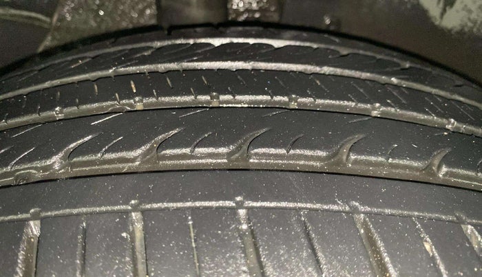 2019 Hyundai Creta SX AT 1.6 PETROL, Petrol, Automatic, 83,580 km, Right Rear Tyre Tread