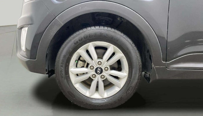 2017 Hyundai Creta SX PLUS 1.6 PETROL, Petrol, Manual, 27,153 km, Left Front Wheel