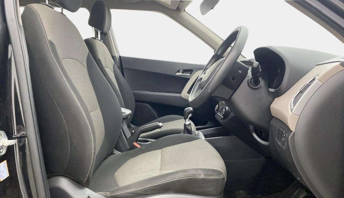 2017 Hyundai Creta SX PLUS 1.6 PETROL, Petrol, Manual, 27,153 km, Right Side Front Door Cabin