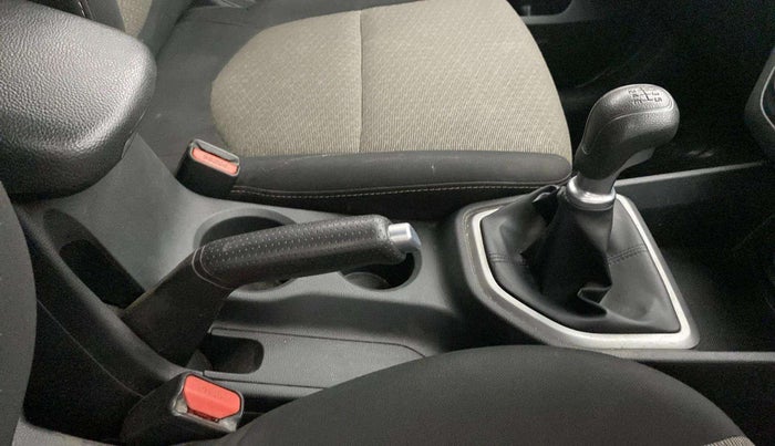 2017 Hyundai Creta SX PLUS 1.6 PETROL, Petrol, Manual, 27,153 km, Gear Lever