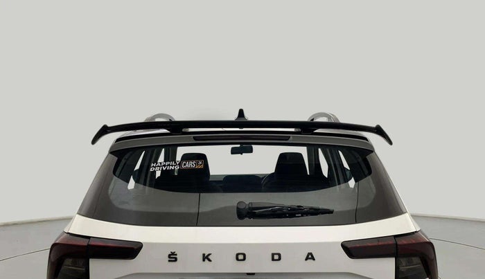 2023 Skoda KUSHAQ AMBITION 1.0L TSI AT, Petrol, Automatic, 28,840 km, Rear Windshield