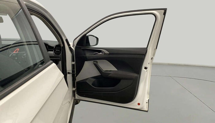 2023 Skoda KUSHAQ AMBITION 1.0L TSI AT, Petrol, Automatic, 28,840 km, RHS Front Door