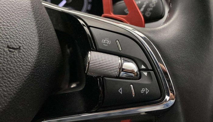 2023 Skoda KUSHAQ AMBITION 1.0L TSI AT, Petrol, Automatic, 28,840 km, Adaptive Cruise Control