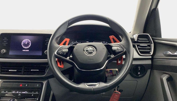 2023 Skoda KUSHAQ AMBITION 1.0L TSI AT, Petrol, Automatic, 28,840 km, Steering Wheel Close Up