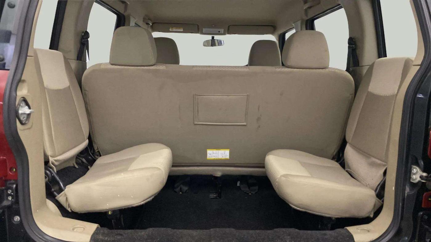 2023 Mahindra BOLERO NEO N 8, Diesel, Manual, 24,836 km, Third Seat Row ( optional )