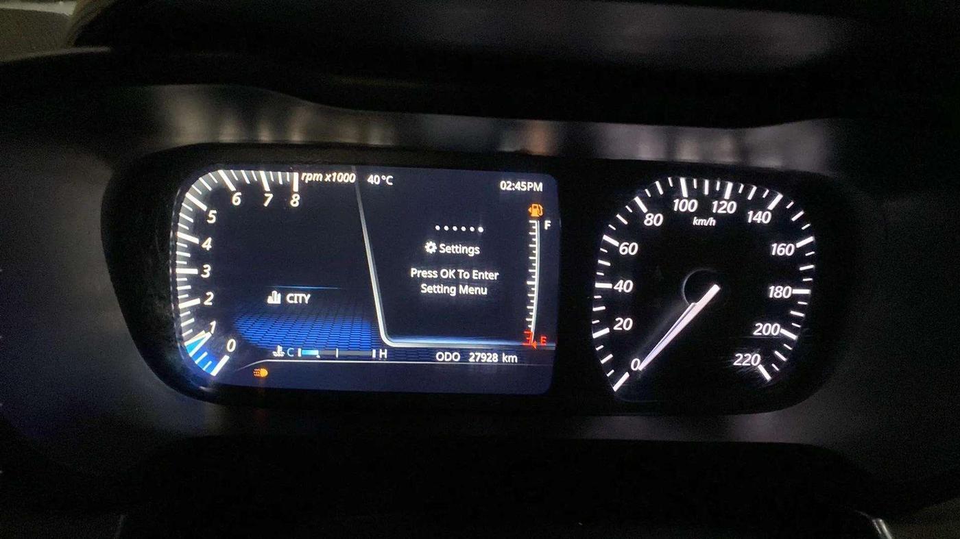 2020 Tata ALTROZ XZ PETROL, Petrol, Manual, 28,010 km, Odometer Image