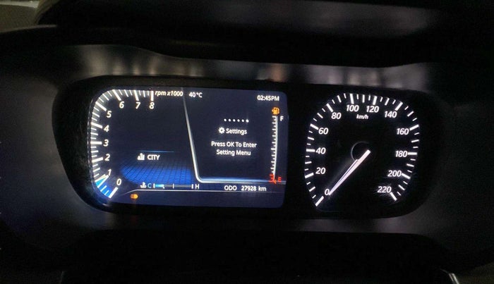 2020 Tata ALTROZ XZ PETROL, Petrol, Manual, 27,991 km, Odometer Image