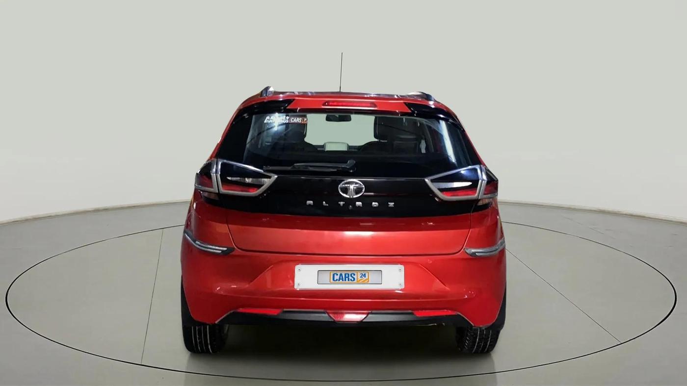 2020 Tata ALTROZ XZ PETROL, Petrol, Manual, 28,010 km, Back/Rear