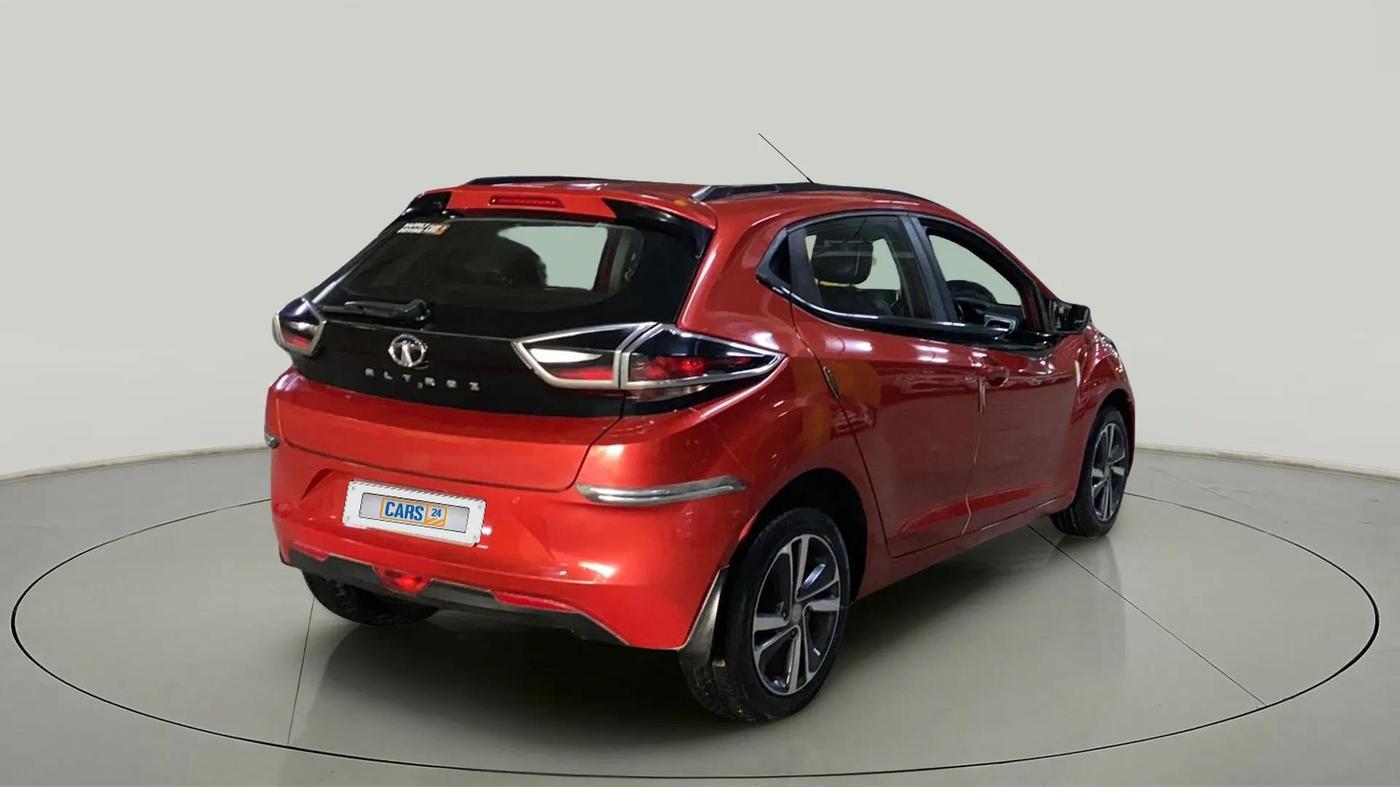 2020 Tata ALTROZ XZ PETROL, Petrol, Manual, 28,010 km, Right Back Diagonal