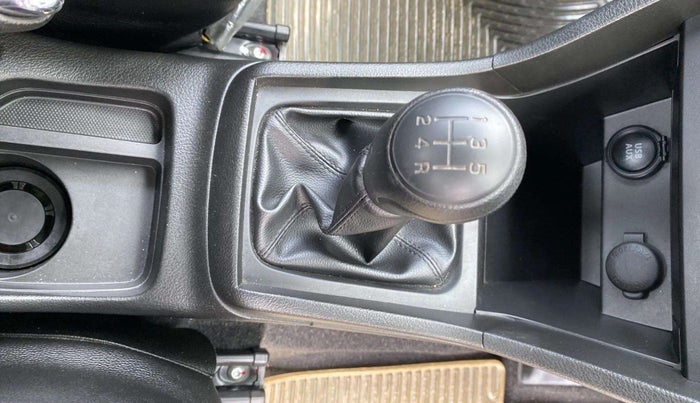2021 Maruti Vitara Brezza LXI, Petrol, Manual, 16,186 km, Gear Lever