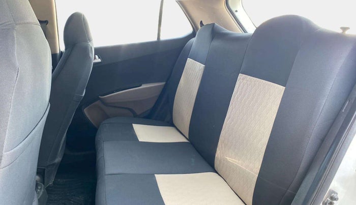 2019 Hyundai Grand i10 SPORTZ 1.2 KAPPA VTVT, Petrol, Manual, 42,534 km, Right Side Rear Door Cabin