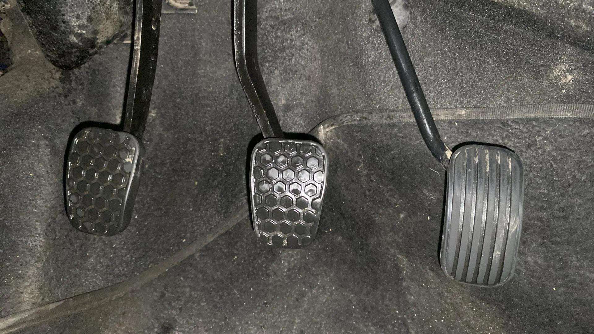 Pedals-31