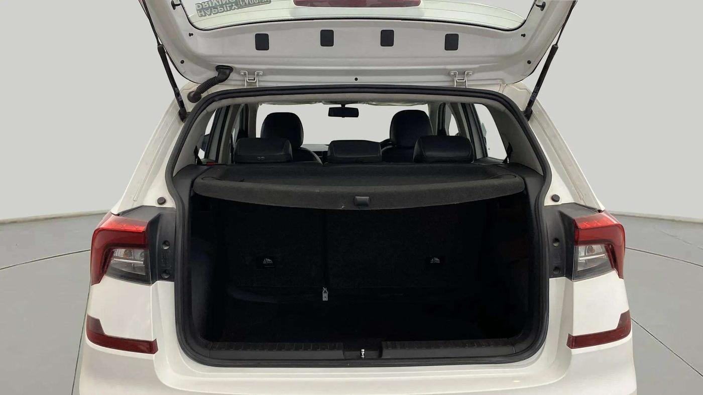 2022 Skoda KUSHAQ AMBITION 1.0L TSI MT, Petrol, Manual, 52,660 km, Boot Inside