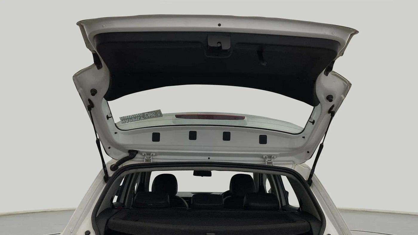 2022 Skoda KUSHAQ AMBITION 1.0L TSI MT, Petrol, Manual, 52,660 km, Boot Door Open