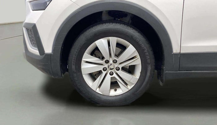 2022 Skoda KUSHAQ AMBITION 1.0L TSI MT, Petrol, Manual, 52,223 km, Left Front Wheel