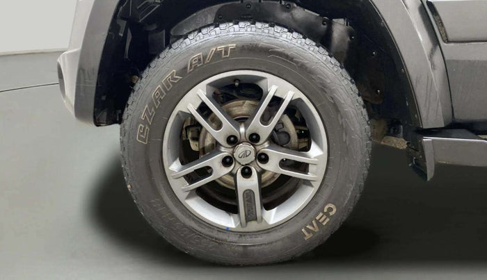 2022 Mahindra Thar LX HARD TOP 4WD MT, Diesel, Manual, 81,334 km, Left Front Wheel