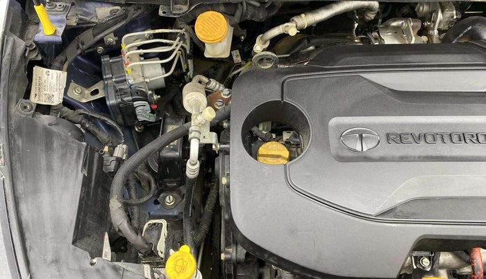 2024 Tata ALTROZ XZ DIESEL, Diesel, Manual, 25,637 km, Engine View - Right