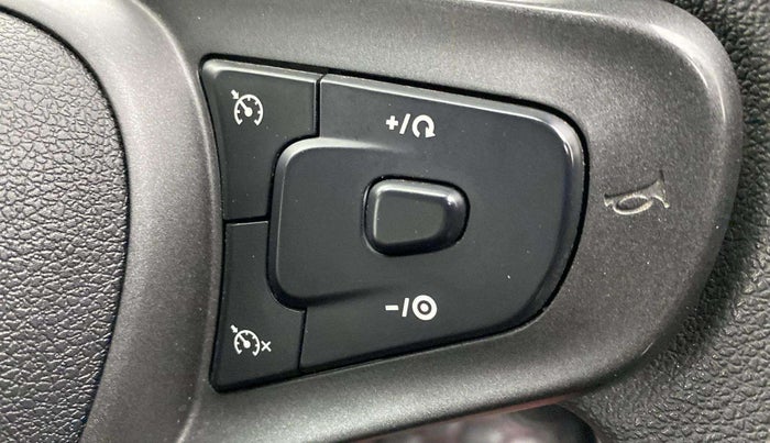 2024 Tata ALTROZ XZ DIESEL, Diesel, Manual, 25,637 km, Adaptive Cruise Control