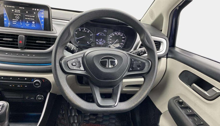 2024 Tata ALTROZ XZ DIESEL, Diesel, Manual, 25,637 km, Steering Wheel Close Up