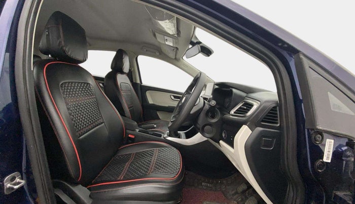 2024 Tata ALTROZ XZ DIESEL, Diesel, Manual, 25,637 km, Right Side Front Door Cabin
