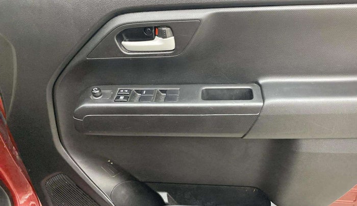 2022 Maruti New Wagon-R ZXI 1.2, Petrol, Manual, 38,171 km, Driver Side Door Panels Control