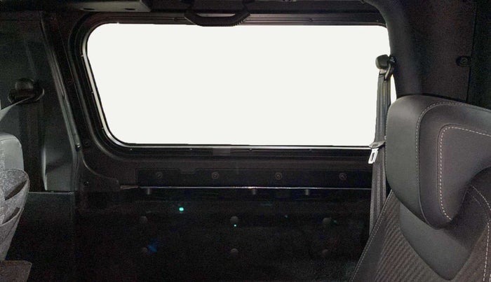 2021 Mahindra Thar LX PETROL HT 4WD AT, Petrol, Automatic, 24,606 km, RHS Rear Door