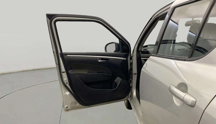 2016 Maruti Swift ZXI, Petrol, Manual, 39,447 km, LHS Front Door