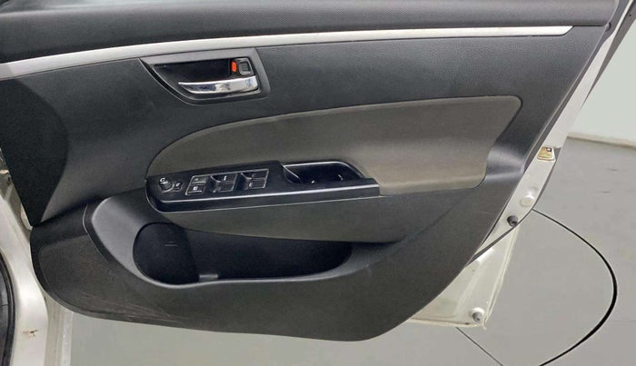 2016 Maruti Swift ZXI, Petrol, Manual, 39,447 km, Driver Side Door Panels Control
