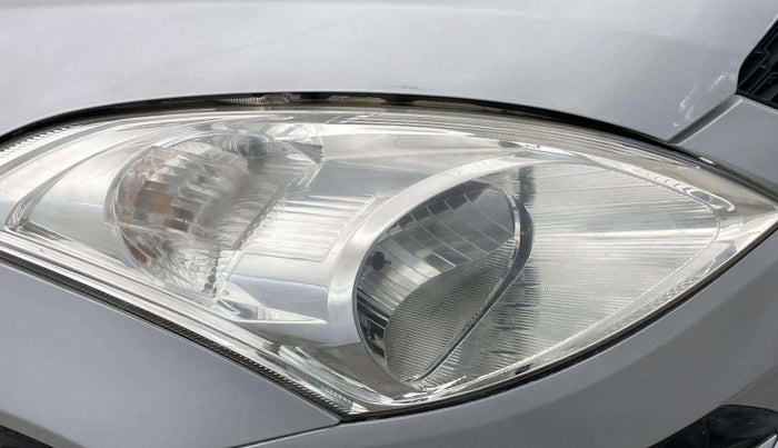 2016 Maruti Swift ZXI, Petrol, Manual, 39,447 km, Right headlight - Minor scratches